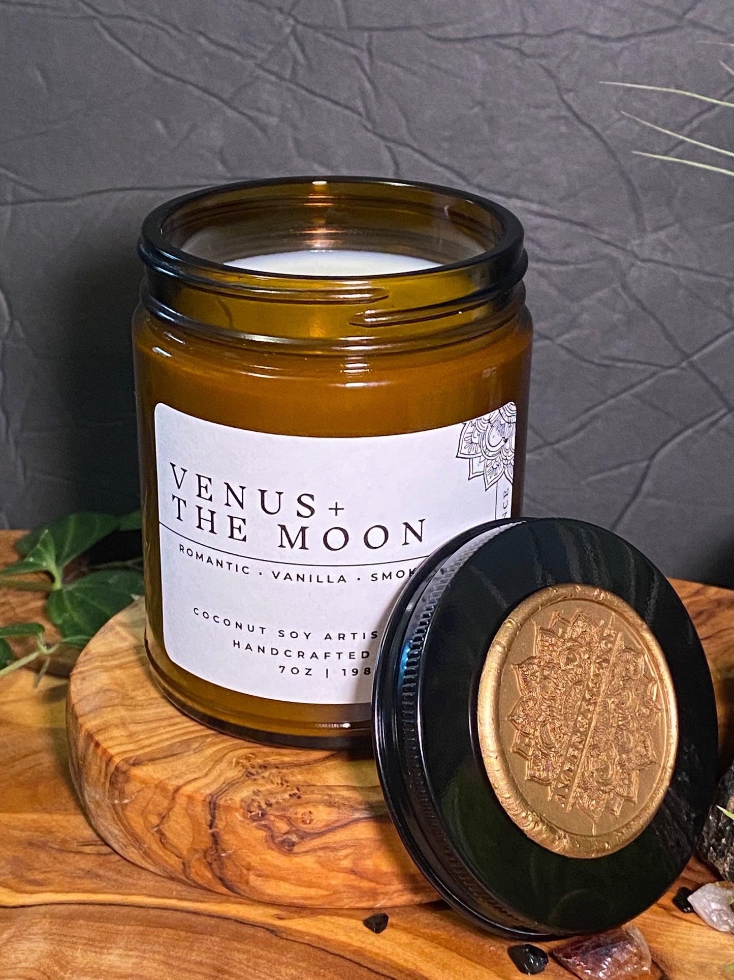 7oz Artisan Candle - Venus+The Moon